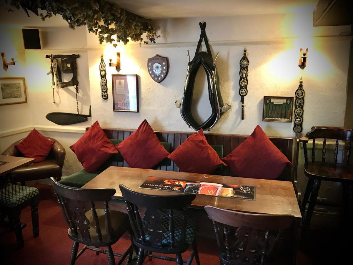 The White Horse Inn, Clun Ngoại thất bức ảnh