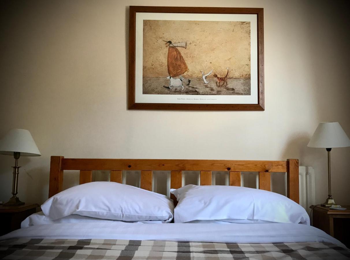 The White Horse Inn, Clun Ngoại thất bức ảnh